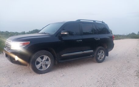 Toyota Land Cruiser 200, 2014 год, 4 350 000 рублей, 4 фотография