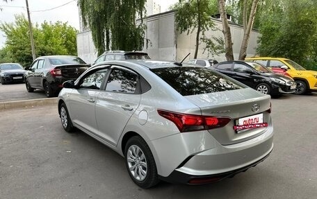 Hyundai Solaris II рестайлинг, 2021 год, 1 500 000 рублей, 2 фотография