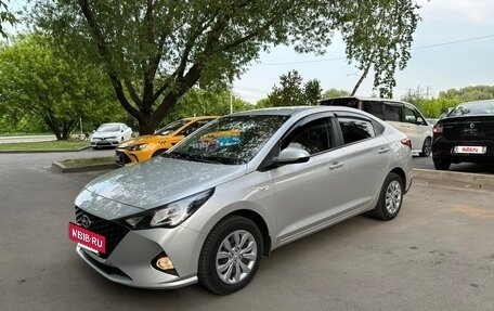 Hyundai Solaris II рестайлинг, 2021 год, 1 500 000 рублей, 7 фотография