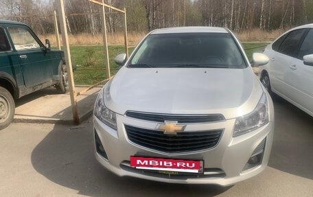 Chevrolet Cruze II, 2012 год, 1 050 000 рублей, 3 фотография