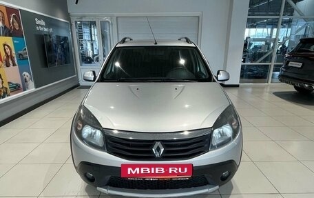Renault Sandero I, 2012 год, 699 000 рублей, 2 фотография