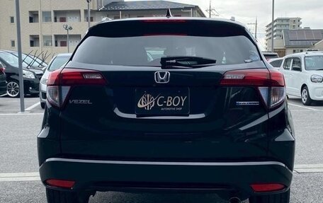 Honda Vezel, 2015 год, 1 093 000 рублей, 5 фотография