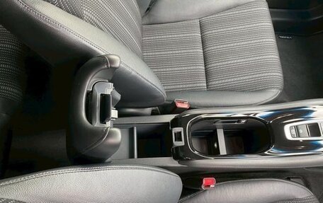 Honda Vezel, 2015 год, 1 093 000 рублей, 12 фотография