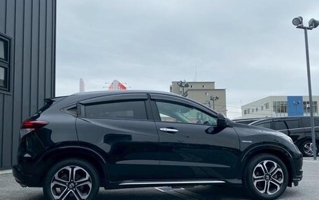 Honda Vezel, 2015 год, 1 093 000 рублей, 6 фотография