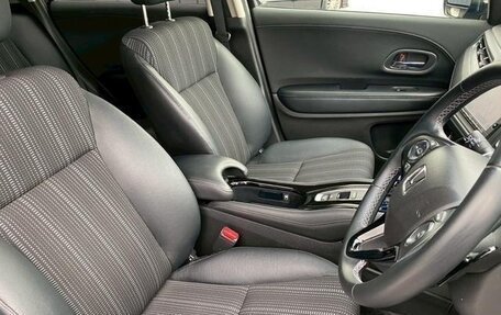 Honda Vezel, 2015 год, 1 093 000 рублей, 21 фотография