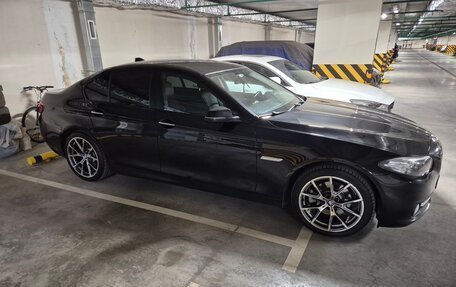 BMW 5 серия, 2014 год, 1 850 000 рублей, 4 фотография