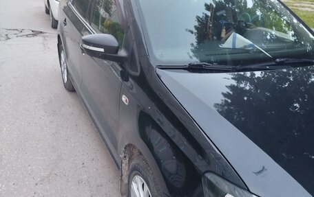 Volkswagen Polo VI (EU Market), 2011 год, 500 000 рублей, 1 фотография
