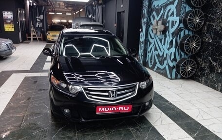 Honda Accord VIII рестайлинг, 2008 год, 825 000 рублей, 1 фотография
