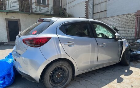 Mazda 2 III, 2020 год, 350 000 рублей, 18 фотография
