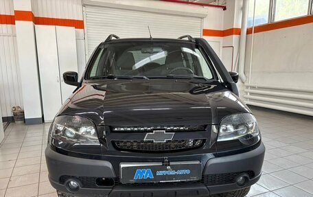 Chevrolet Niva I рестайлинг, 2018 год, 765 000 рублей, 2 фотография