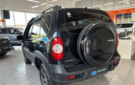 Chevrolet Niva I рестайлинг, 2018 год, 765 000 рублей, 7 фотография
