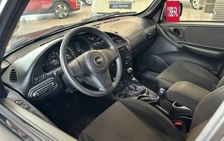 Chevrolet Niva I рестайлинг, 2018 год, 765 000 рублей, 9 фотография