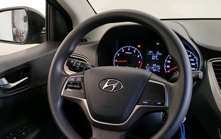 Hyundai Solaris II рестайлинг, 2019 год, 1 389 000 рублей, 12 фотография