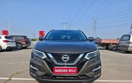 Nissan Qashqai, 2022 год, 1 900 000 рублей, 3 фотография
