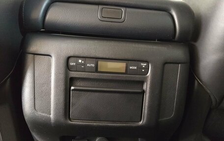 Nissan Patrol, 2011 год, 1 993 000 рублей, 9 фотография