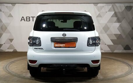 Nissan Patrol, 2011 год, 1 993 000 рублей, 7 фотография