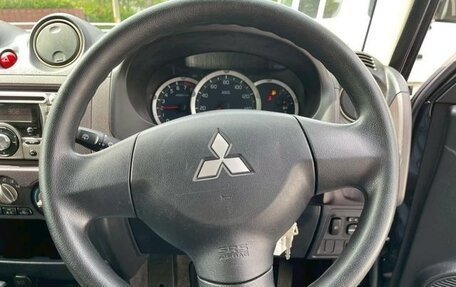 Mitsubishi Pajero Mini II, 2011 год, 543 000 рублей, 11 фотография