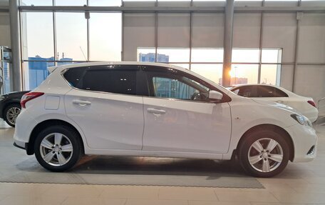 Nissan Tiida, 2015 год, 898 000 рублей, 4 фотография