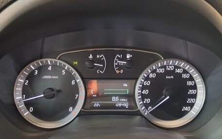 Nissan Tiida, 2015 год, 898 000 рублей, 13 фотография