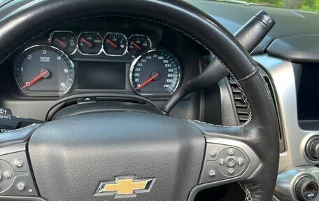 Chevrolet Suburban, 2018 год, 4 600 000 рублей, 6 фотография