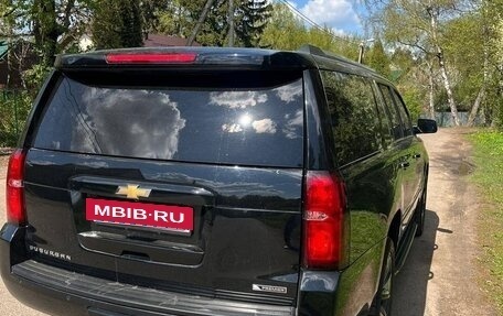 Chevrolet Suburban, 2018 год, 4 600 000 рублей, 4 фотография