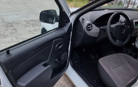 Renault Logan I, 2014 год, 360 000 рублей, 13 фотография