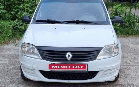 Renault Logan I, 2014 год, 360 000 рублей, 3 фотография