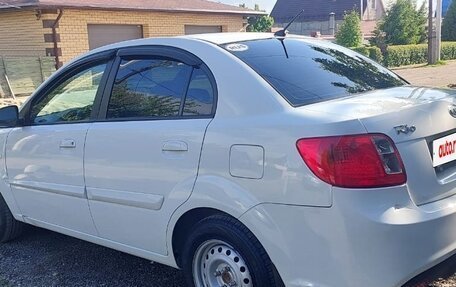 KIA Rio II, 2011 год, 650 000 рублей, 9 фотография
