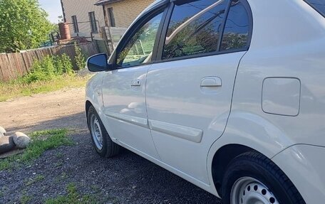 KIA Rio II, 2011 год, 650 000 рублей, 7 фотография