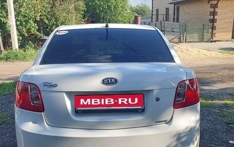 KIA Rio II, 2011 год, 650 000 рублей, 5 фотография