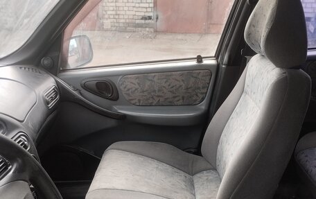 Chevrolet Niva I рестайлинг, 2003 год, 130 000 рублей, 6 фотография