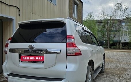 Toyota Land Cruiser Prado 150 рестайлинг 2, 2015 год, 4 200 000 рублей, 3 фотография