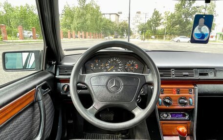 Mercedes-Benz W124, 1992 год, 420 000 рублей, 27 фотография
