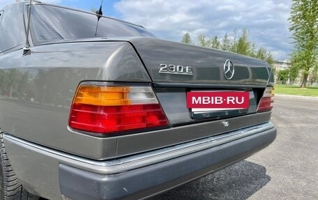 Mercedes-Benz W124, 1992 год, 420 000 рублей, 22 фотография