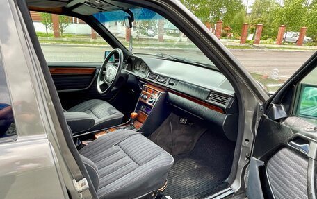 Mercedes-Benz W124, 1992 год, 420 000 рублей, 30 фотография