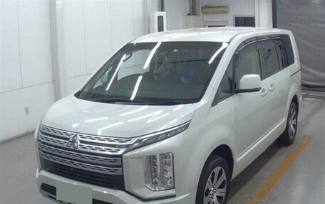 Mitsubishi Delica D:5 I, 2019 год, 3 200 000 рублей, 13 фотография