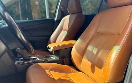 Toyota Camry, 2017 год, 2 050 000 рублей, 10 фотография