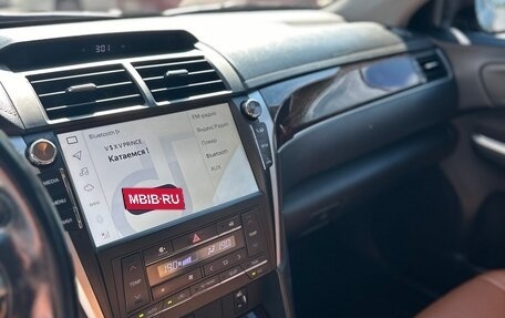 Toyota Camry, 2017 год, 2 050 000 рублей, 12 фотография