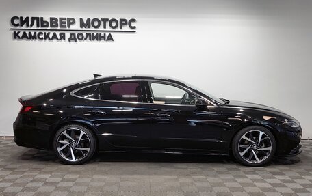 Hyundai Sonata VIII, 2020 год, 2 350 000 рублей, 4 фотография
