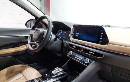 Hyundai Sonata VIII, 2020 год, 2 350 000 рублей, 13 фотография