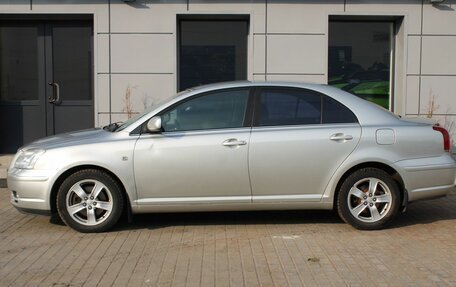 Toyota Avensis III рестайлинг, 2004 год, 580 000 рублей, 8 фотография