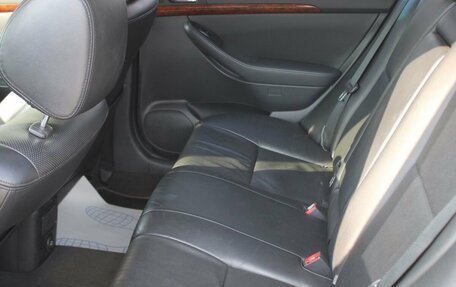 Toyota Avensis III рестайлинг, 2004 год, 580 000 рублей, 14 фотография