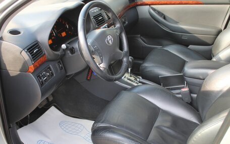 Toyota Avensis III рестайлинг, 2004 год, 580 000 рублей, 9 фотография