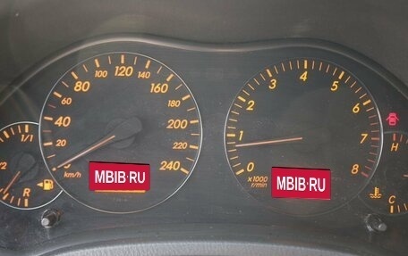 Toyota Avensis III рестайлинг, 2004 год, 580 000 рублей, 10 фотография