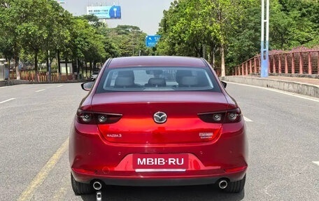 Mazda 3, 2021 год, 1 450 000 рублей, 18 фотография