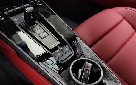 Porsche 911, 2024 год, 17 550 000 рублей, 13 фотография
