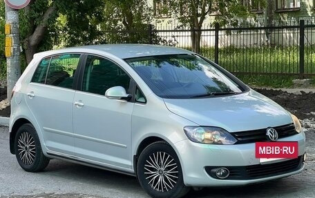 Volkswagen Golf Plus II, 2013 год, 935 000 рублей, 2 фотография