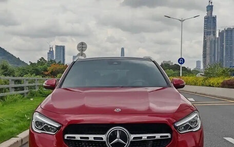 Mercedes-Benz GLA, 2022 год, 2 600 000 рублей, 2 фотография