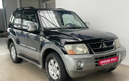 Mitsubishi Pajero III рестайлинг, 2005 год, 799 000 рублей, 3 фотография