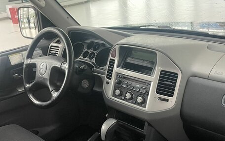 Mitsubishi Pajero III рестайлинг, 2005 год, 799 000 рублей, 8 фотография